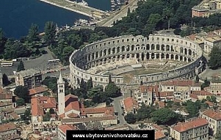 Pula (Chorvatsko)
