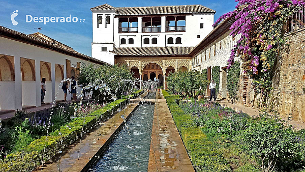 Zahrada Generalife v Alhambře (Andalusie - Španělsko)