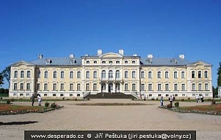 Zámek Rundale (Lotyšsko)