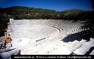Amfiteátr v Epidaurosu (Řecko)