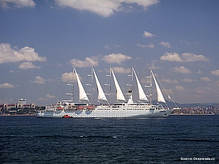 Bosporská úžina v Istanbulu (Turecko)