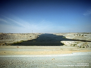 Asuánská přehrada (Egypt)