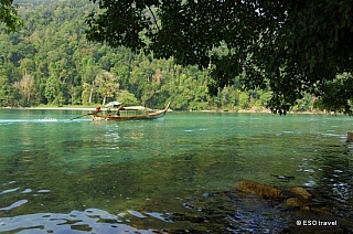 Romantická projížďka loďkou po Mu Ko Surin (Thajsko)