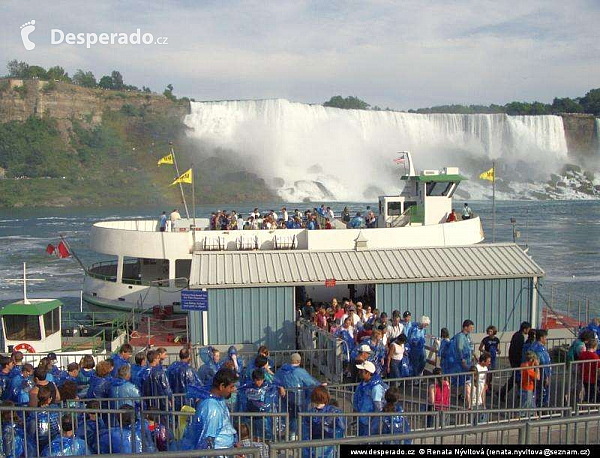 Niagarské vodopády (Kanada)